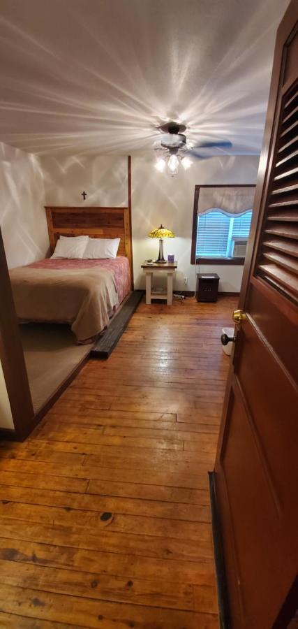 Hootie Creek Guest House Talihina Kültér fotó